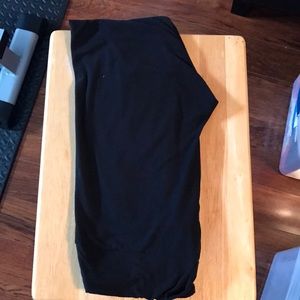 Lularoe TC Black Leggings